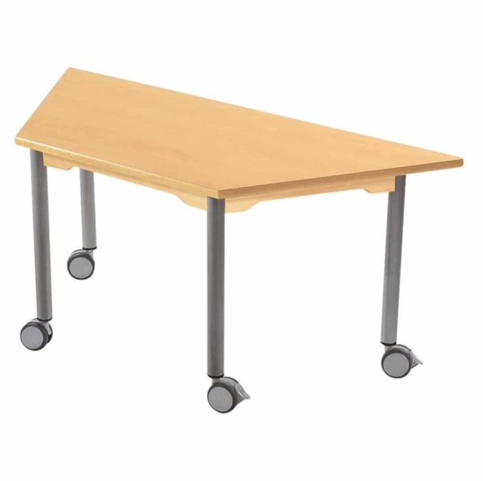 Tisch trapezförmig - mit beschichteter Tischplatte mit Beinen aus grauem Metall und Rollrädern 1