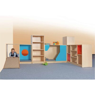 OSKAR Regalsystem mit Durchkrabbelschrank mit Bullauge, Versteckschrank, Viertelkreisecke und Plexiglasraumteiler