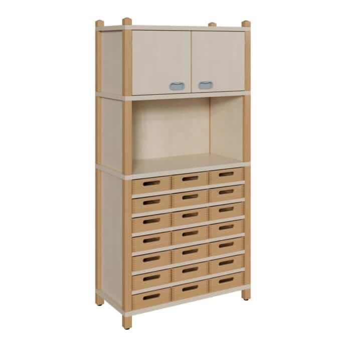 Stollenschrank mit flachen Massivholzkästen und Oberschrank zweitürig 1