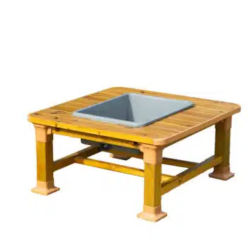 Outdoor Sand- und Wassertisch (quadratisch) von WISDOM