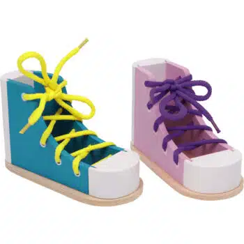 Fädelschuhe „Schleife binden“